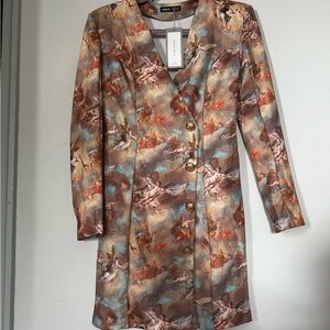 Dress, angels , size 4, beautiful and new!